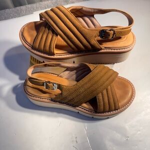 Corso Como Leather Sandals Tan Women’s Size 6.5 / 37